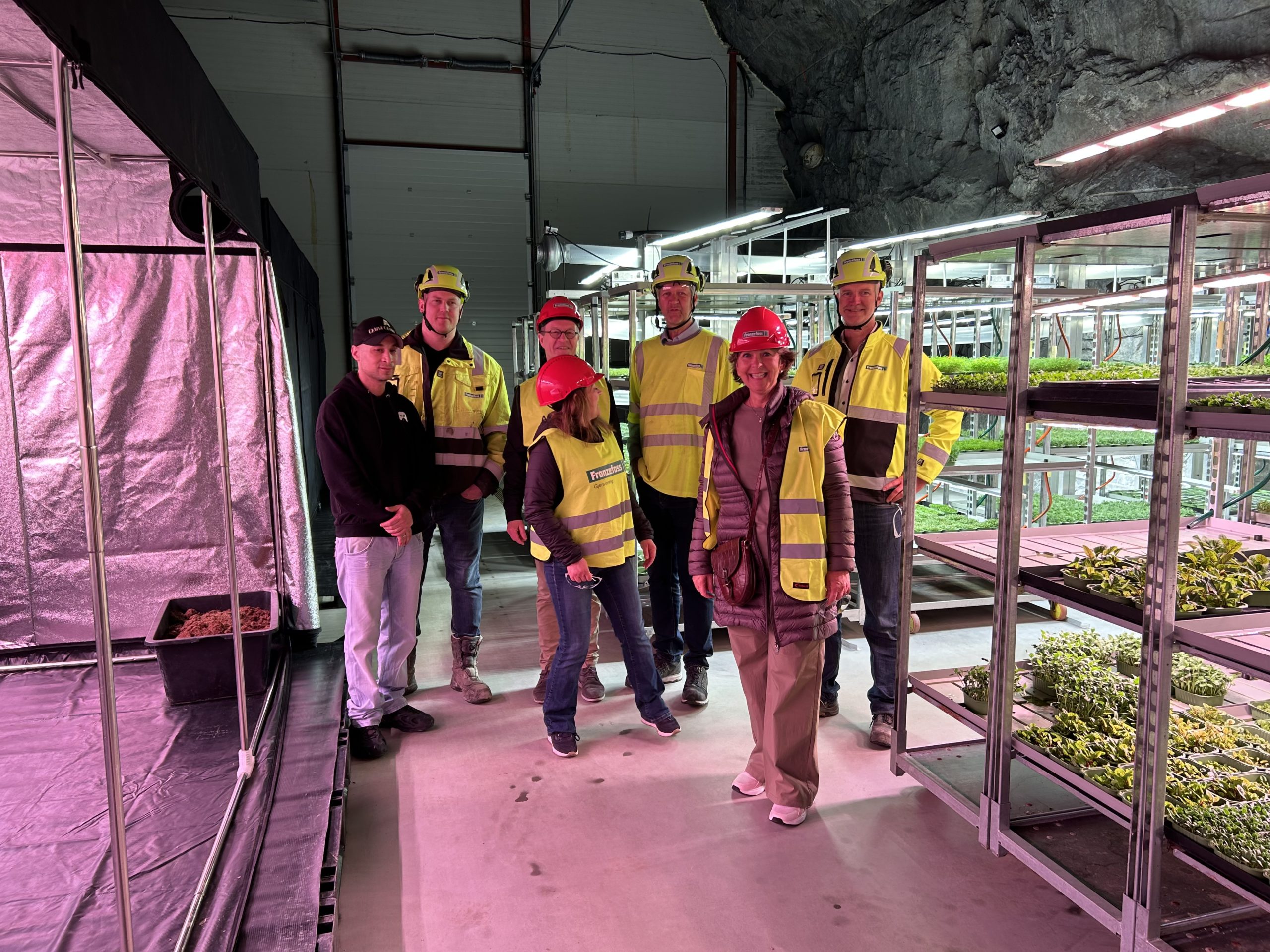 Bedriftsbesøk med ordfører hos Franzefoss og Gruvegrønt